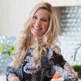 Ana Cummings feng shui expert headshot