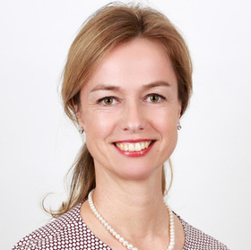 Arianne Egli feng shui expert headshot