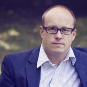 Jonathan Bird professional headshot portrait photo