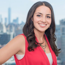 Laura Cerrano Feng Shui expert headshot