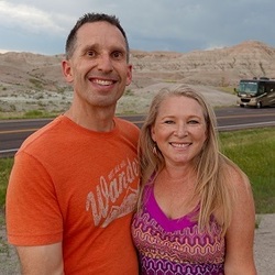 Marc and Julie Bennett RV bloggers