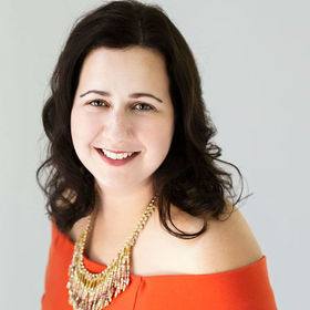 Marina Umali Feng Shui expert headshot
