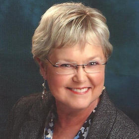 Shelley Nordlund feng shui expert headshot