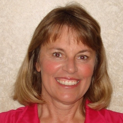 Silvana Clark RV blogger headshot